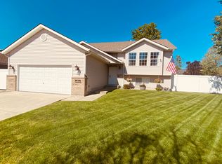 2317 N Cool Water Dr, Post Falls, ID 83854
