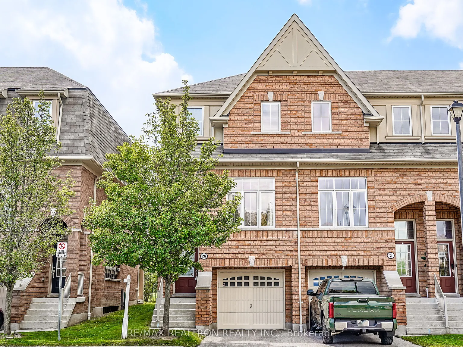 2 bed, $2,700 — Photo 1