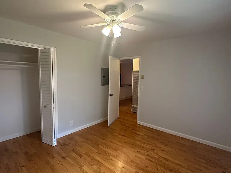 250 Palo Alto Ave — Photo 19