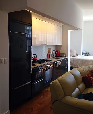 Rented by Douglas Keisler, LREB | media 24