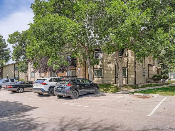 1876 S Pitkin Circle #B, Aurora, CO 80017