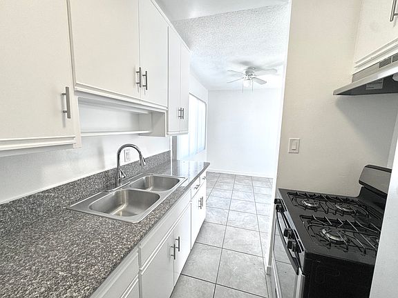 4th image of 3333 Mentone Ave #16C