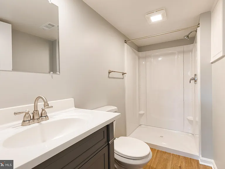 633 Lucia Ave — Photo 17