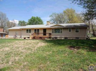 1732 Old Manor Rd, Emporia, KS 66801