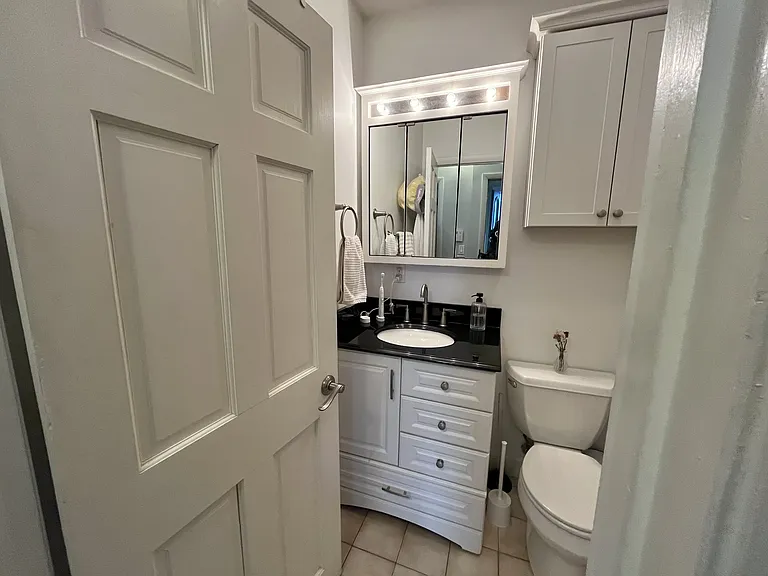 30 Vinton St #1 — Photo 13