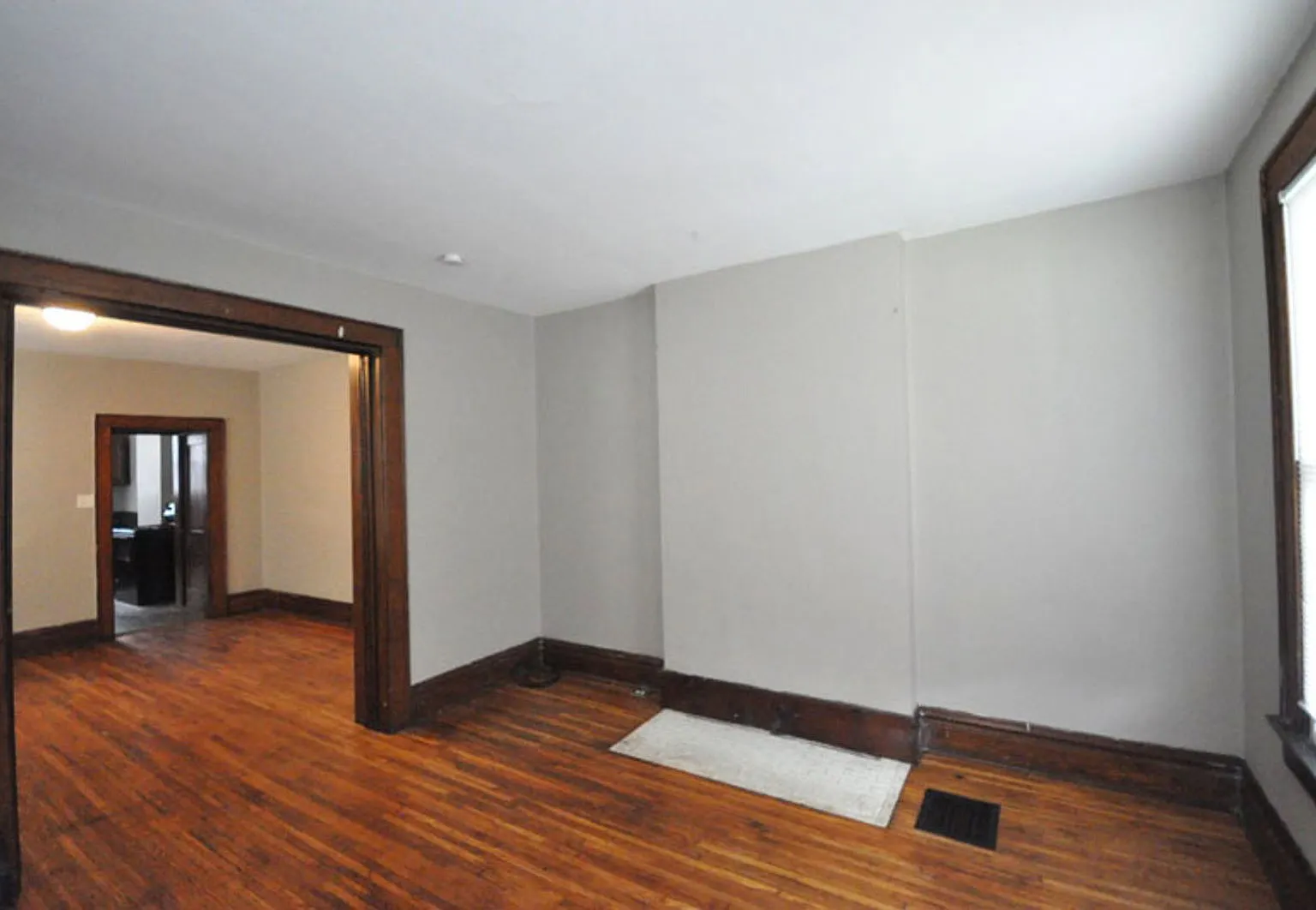 3 bed, 1.0 bath, $2,295 — Photo 4