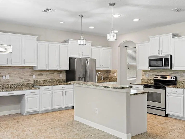 20405 Autumn Fern Ave — Photo 11