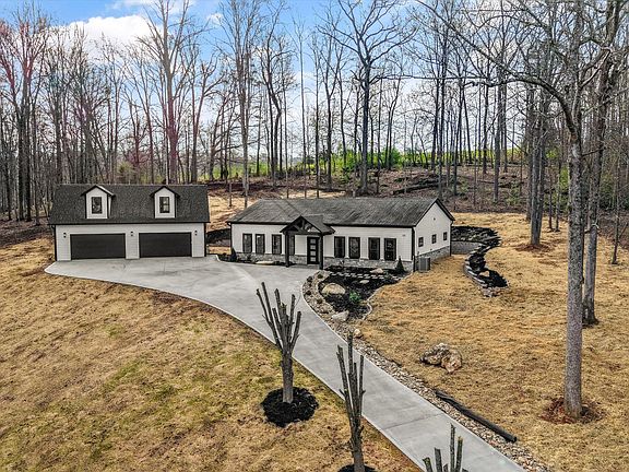 2nd image of 710 Knight Rd