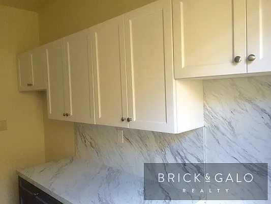 Rented by BRICK & GALO REALTY CORP | media 3