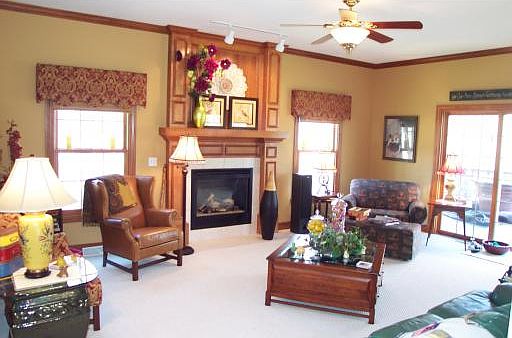 4th image of 6378 Echo Hill Ln