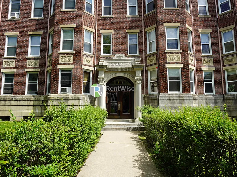 1846 Commonwealth Ave #15 — Photo 15