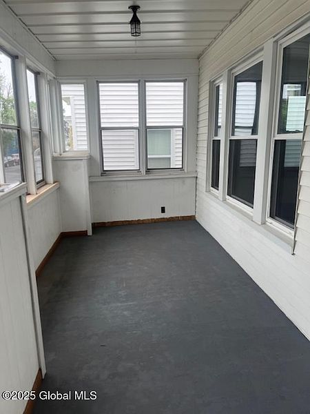 3rd image of 1104 6th Avenue