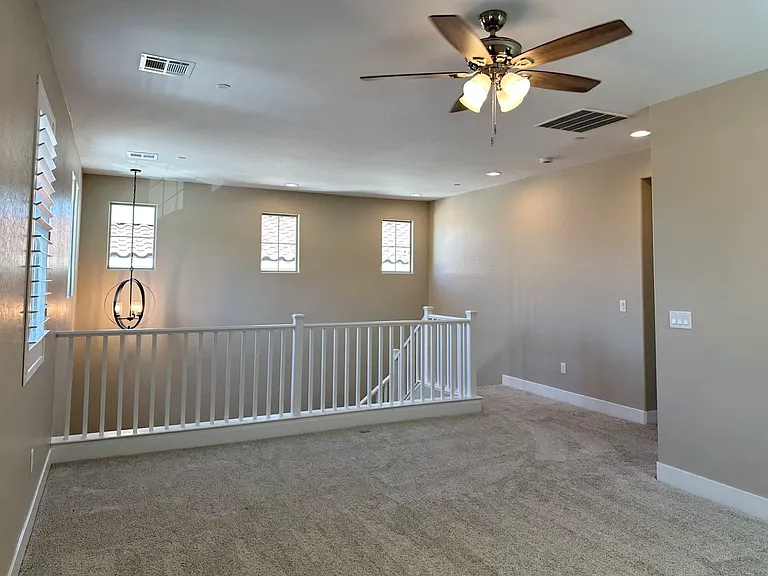 11825 Pandion Ave — Photo 13
