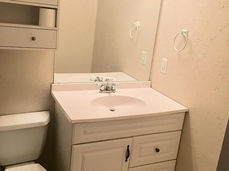 4420 Gary Ln NW — Photo 11