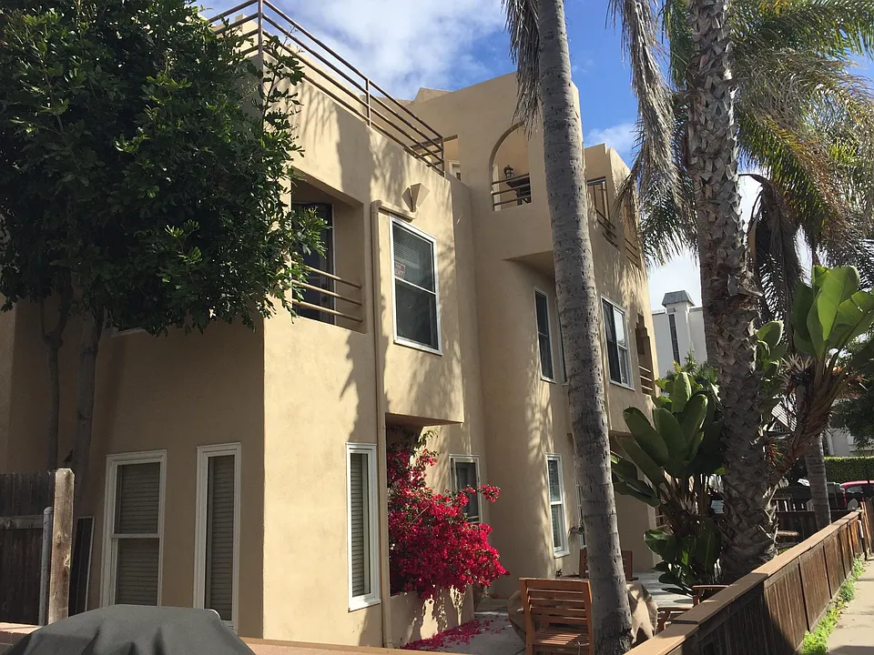 754 Zanzibar Ct
