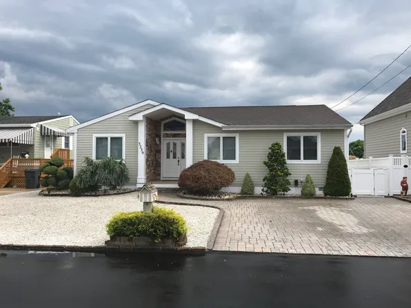 3239 Osborne Ter, Toms River, NJ 08753