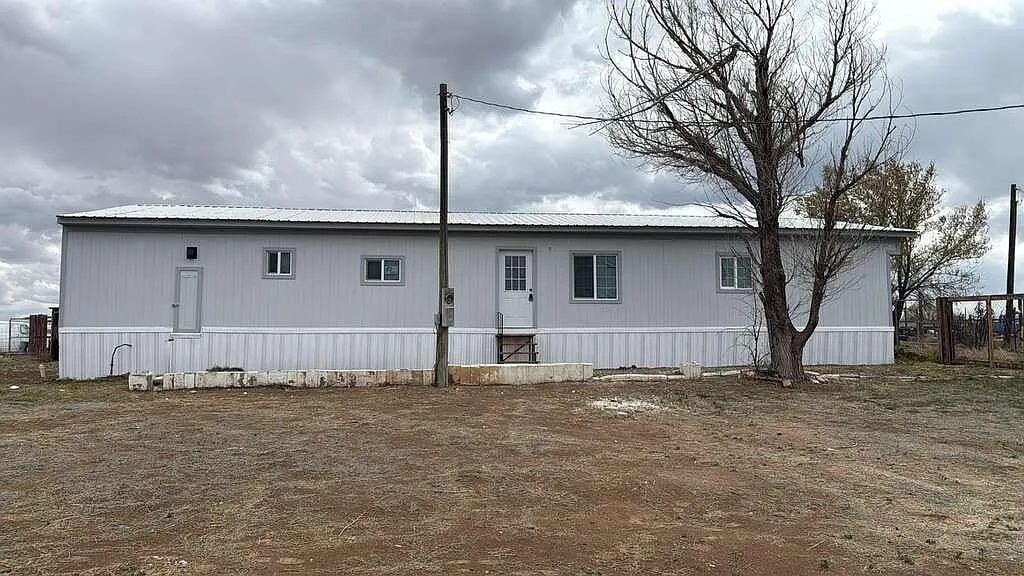 2 bed, 920 sqft, $1,100 — Photo 1