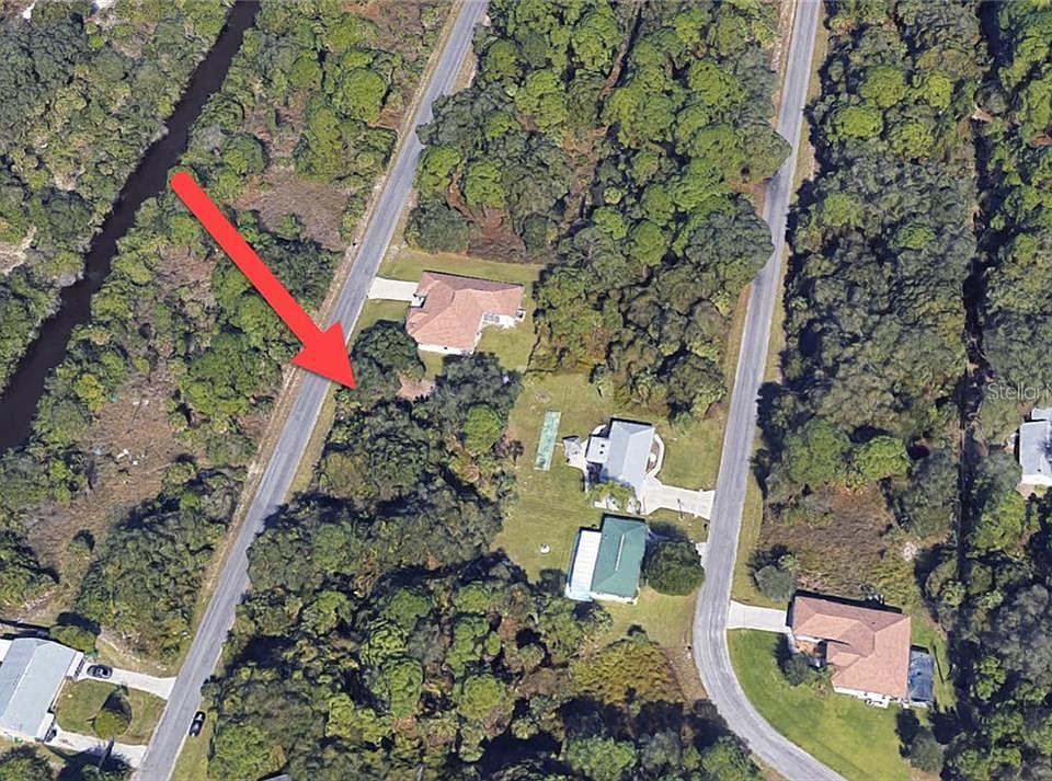 1st image of 160 Bamboo Dr
