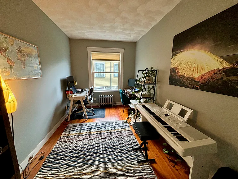 Third bedroom or home office.