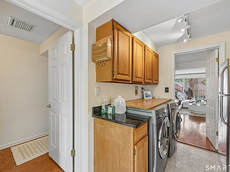 43 Highland Rd #43 — Photo 12