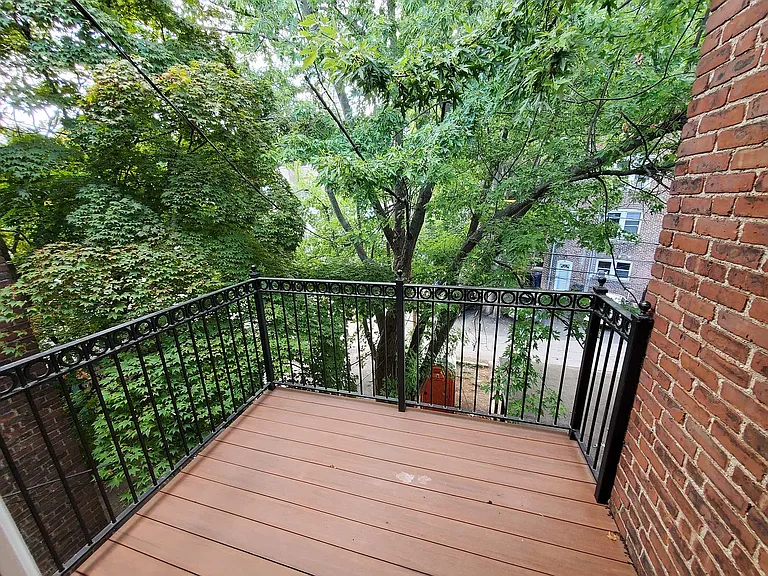 1741 Commonwealth Ave #2 — Photo 4