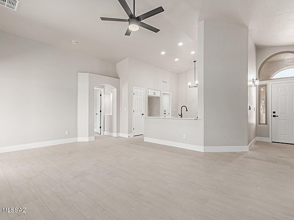 5th image of 8466 N Sayante Way