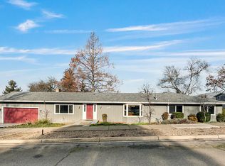 2381 Brentwood Dr, Medford, OR 97504