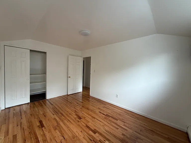 13742 Geranium Ave #2 — Photo 6