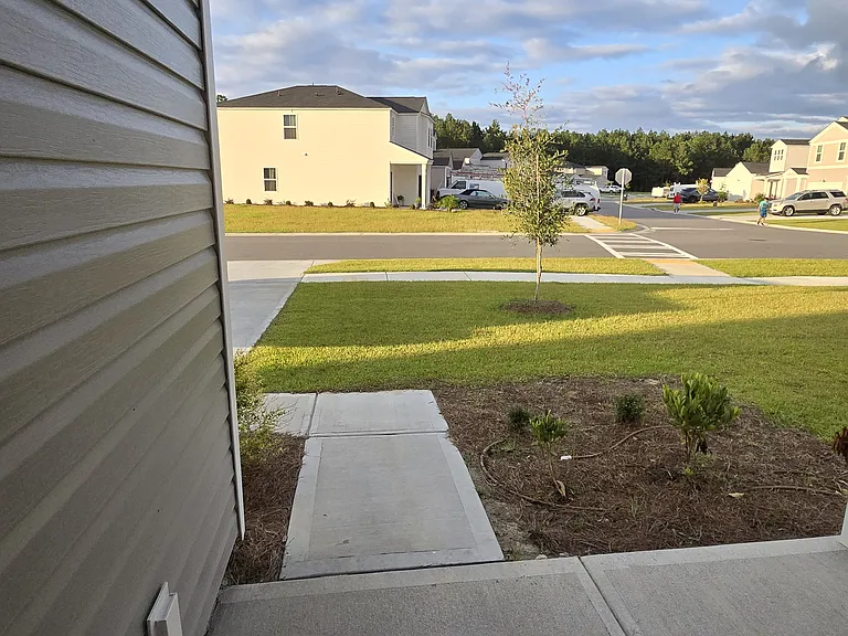 Front porch walkway entry into home