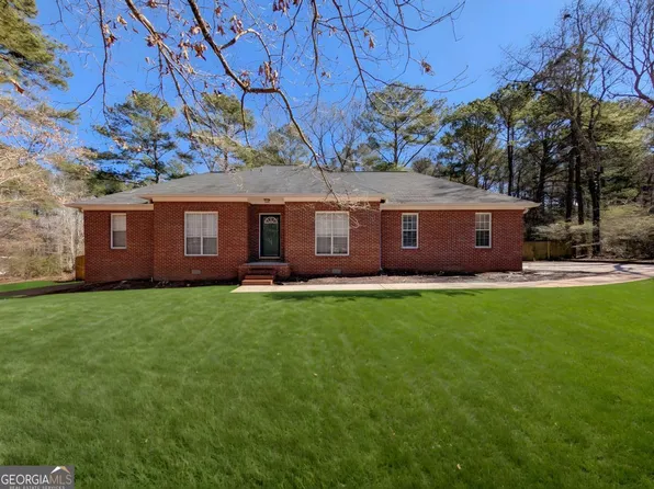 114 Riveredge Dr, McDonough, GA 30252