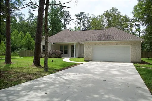 42 Deforest Dr Photo 1