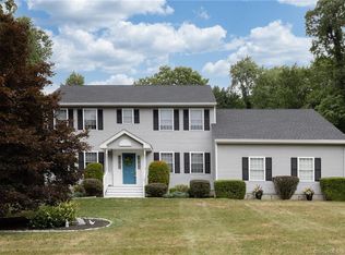 74 Coachlight Cir, Prospect, CT 06712