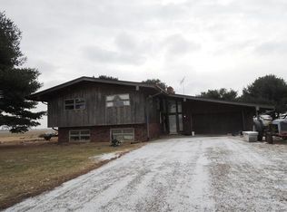 1680 Persimmon Ave, Mulberry Grove, IL 62262