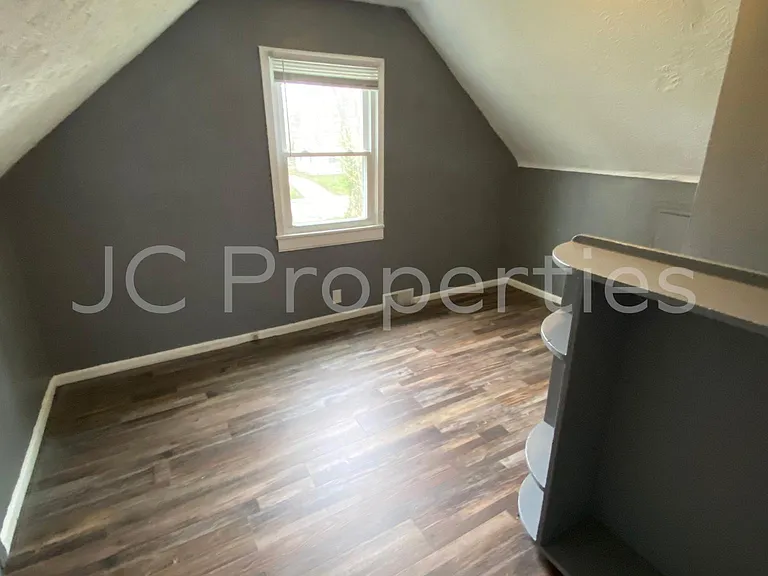 4406 Waymire Ave — Photo 12