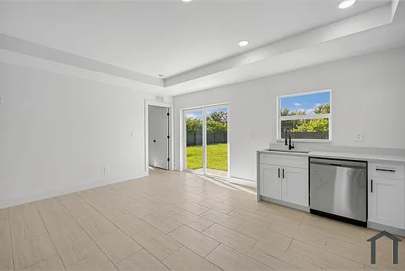 835 Palomino St E — Photo 11