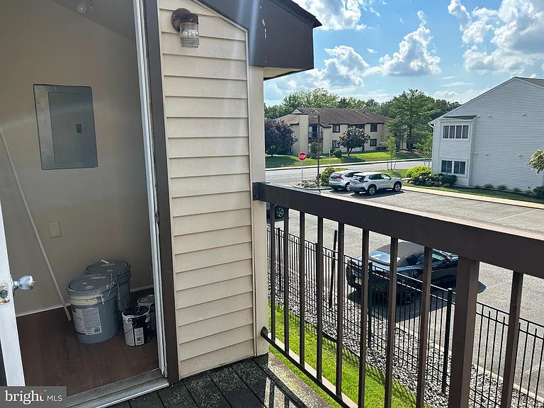 504 Britton Pl — Photo 22