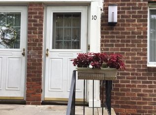 10 Seth Ct #A, Staten Island, NY 10301