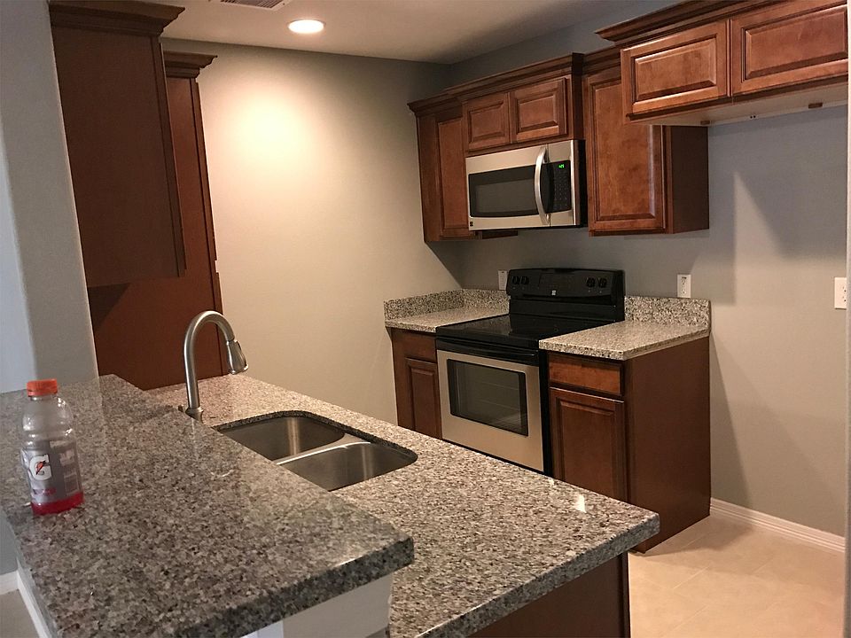 1st image of 1001 Avenue N #B