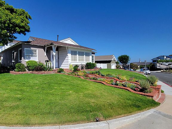 5th image of 23655 Susana Ave