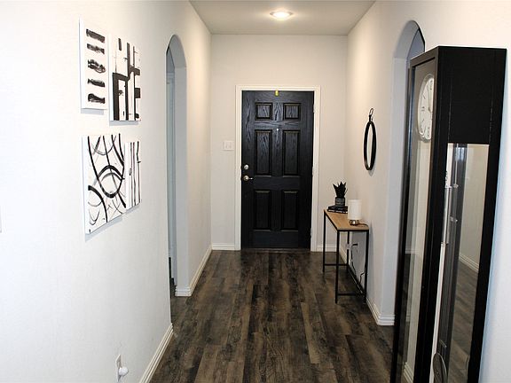 2nd image of 515 Cottage Row