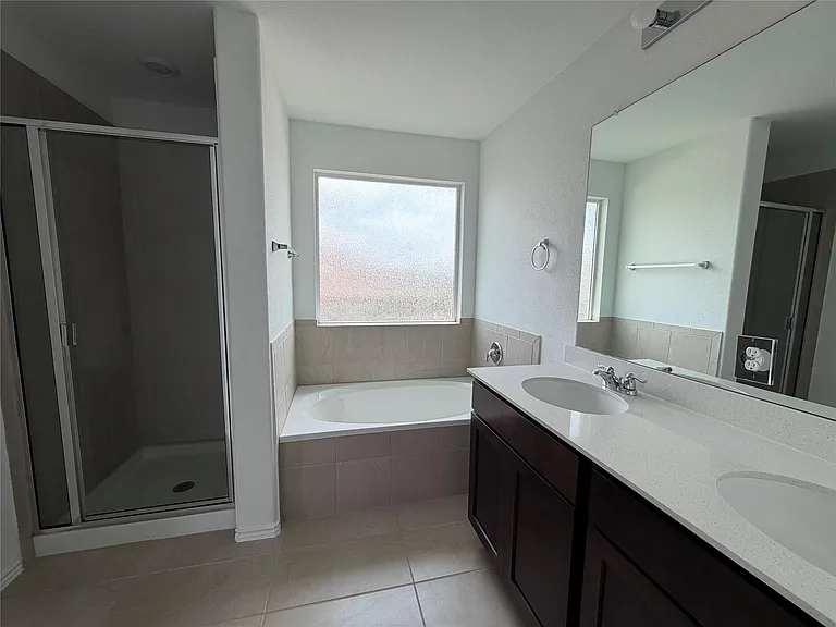 8109 Copper Prairie Bnd — Photo 7