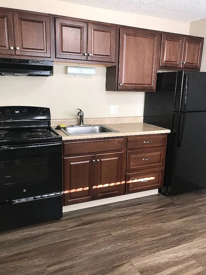 Experience culinary delight in this stylish kitchen, crafted for modern living. Experience culinary delight in this stylish kitchen, crafted for modern living. - 5381 S Delaware St