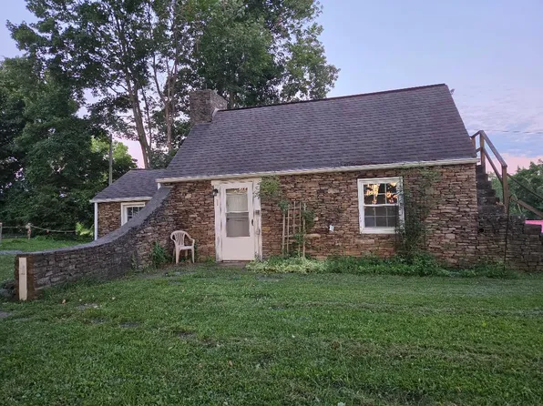 1200 Stewartstown Rd, Morgantown, WV 26505