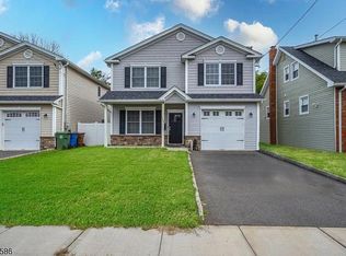 600 Harrison Pl, Linden, NJ 07036