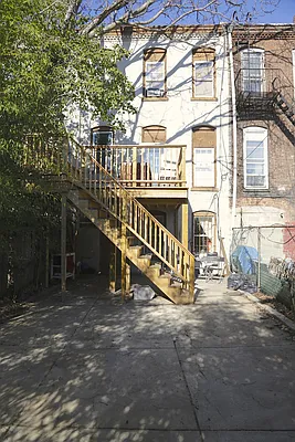 Sold by Fillmore | media 4