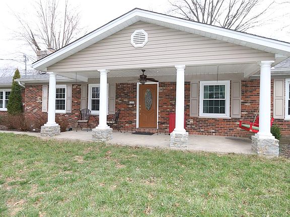 2nd image of 1231 Elmwood Dr