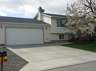 18110 E Maxwell Ave, Greenacres, WA 99016