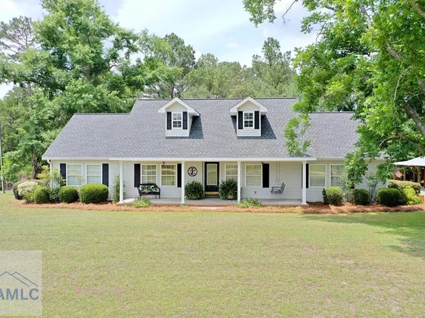 936 Live Oak St, Collins, GA 30421