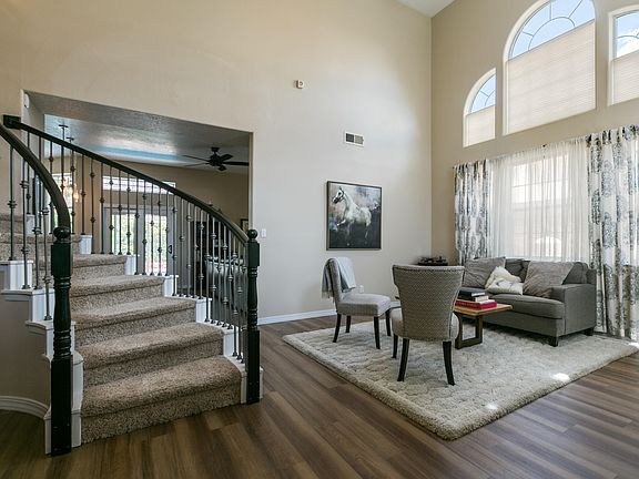 5th image of 8309 Tierra Serena Pl NE