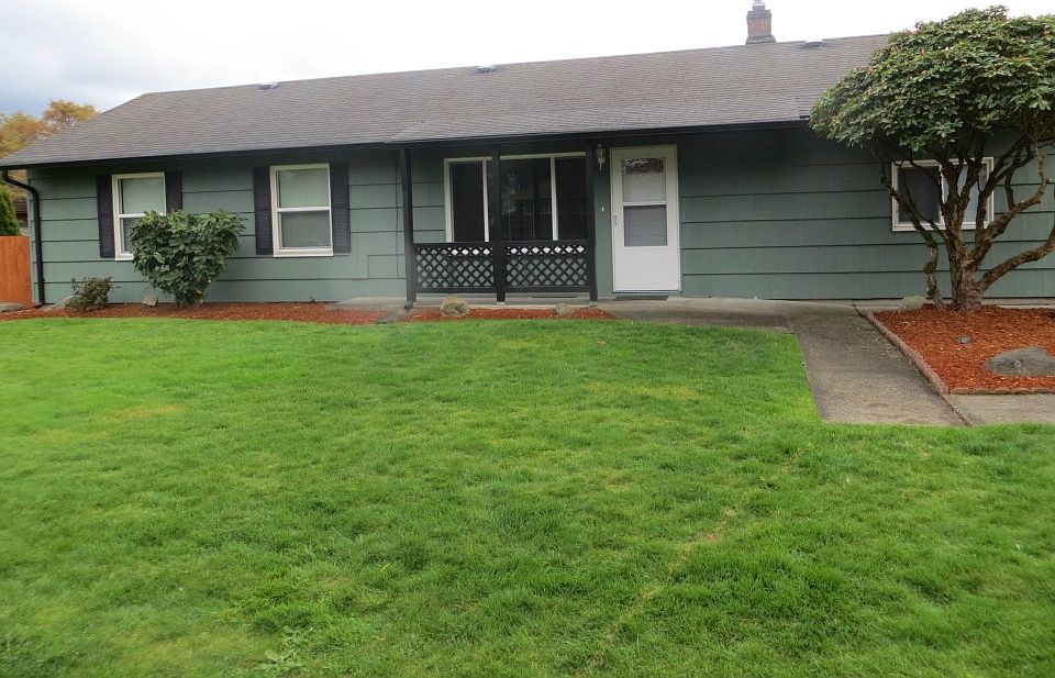 1st image of 1022 16th St NE
